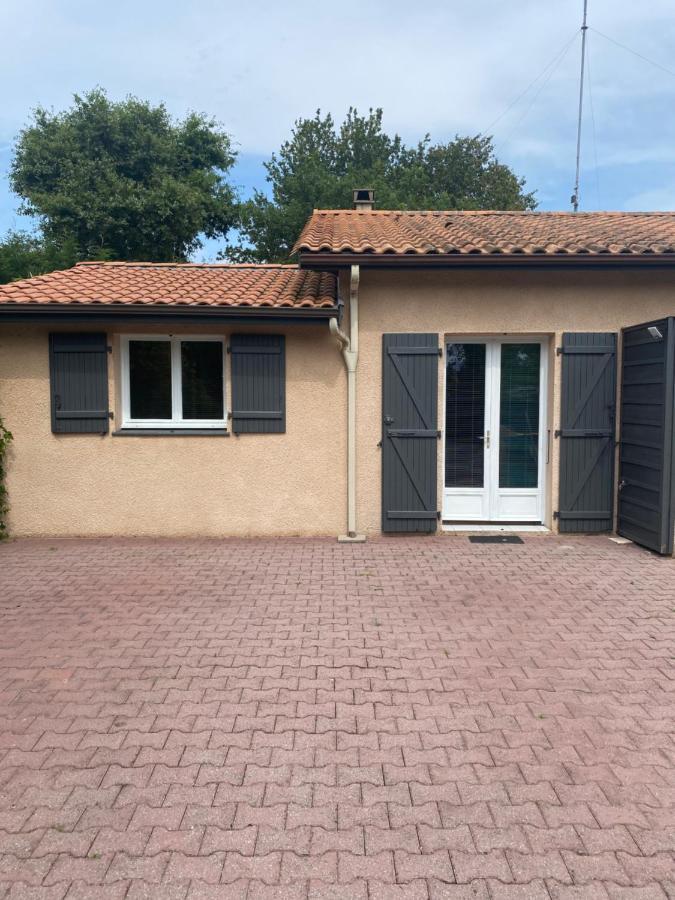 Beau T2 Proche Plages , Commodites Andernos-les-Bains Exterior photo