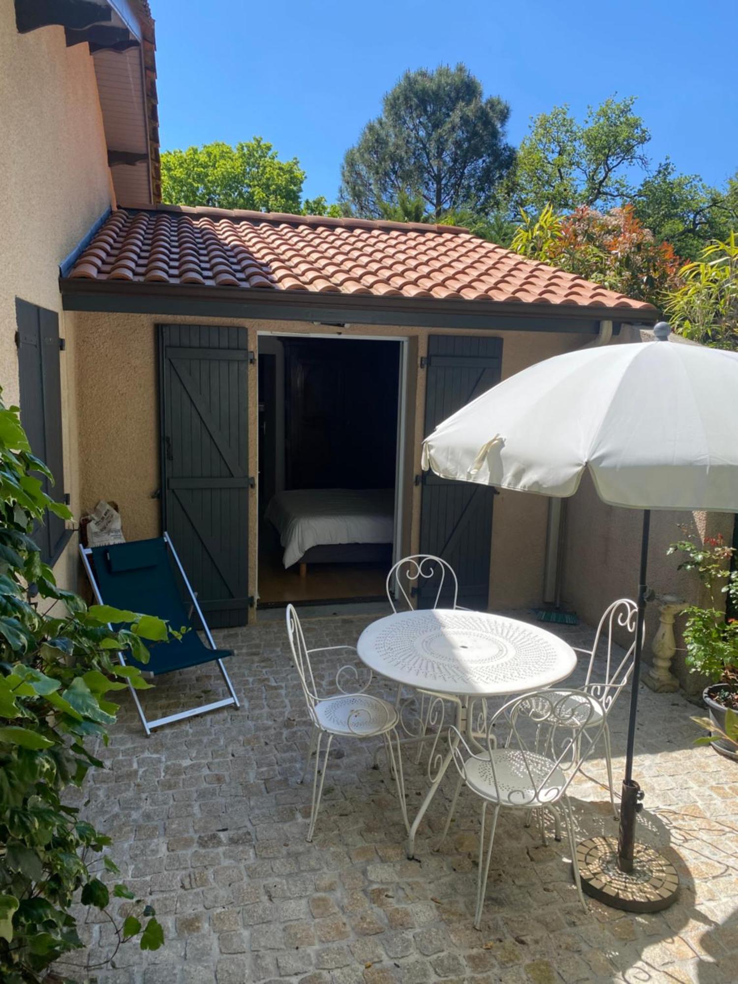 Beau T2 Proche Plages , Commodites Andernos-les-Bains Exterior photo